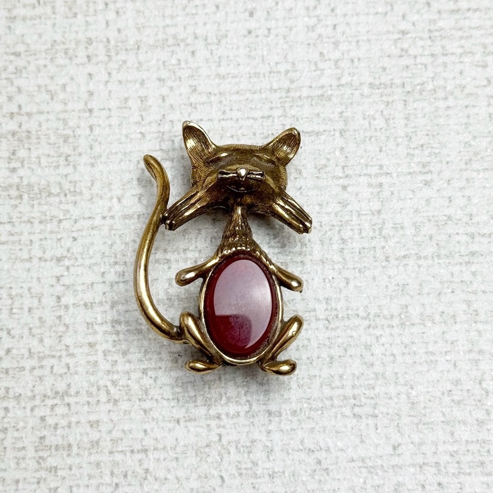 Vintage Lind Gal Gold Tone Jelly Belly Cat Brooch RARE